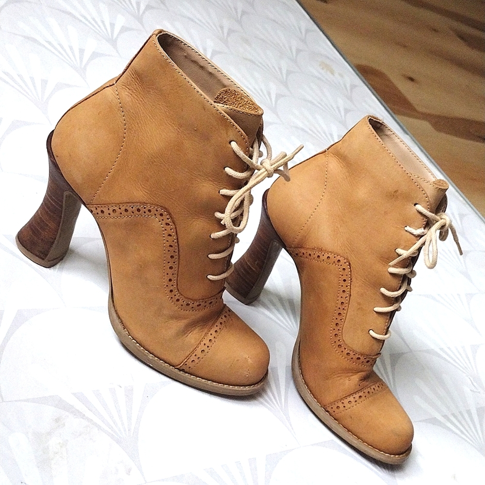 Euro club lo Tracey high heel boots